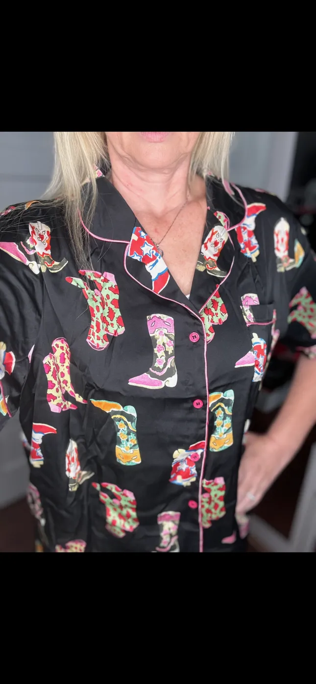 Boots in Your Bed PJs - Pajama Leisure Set