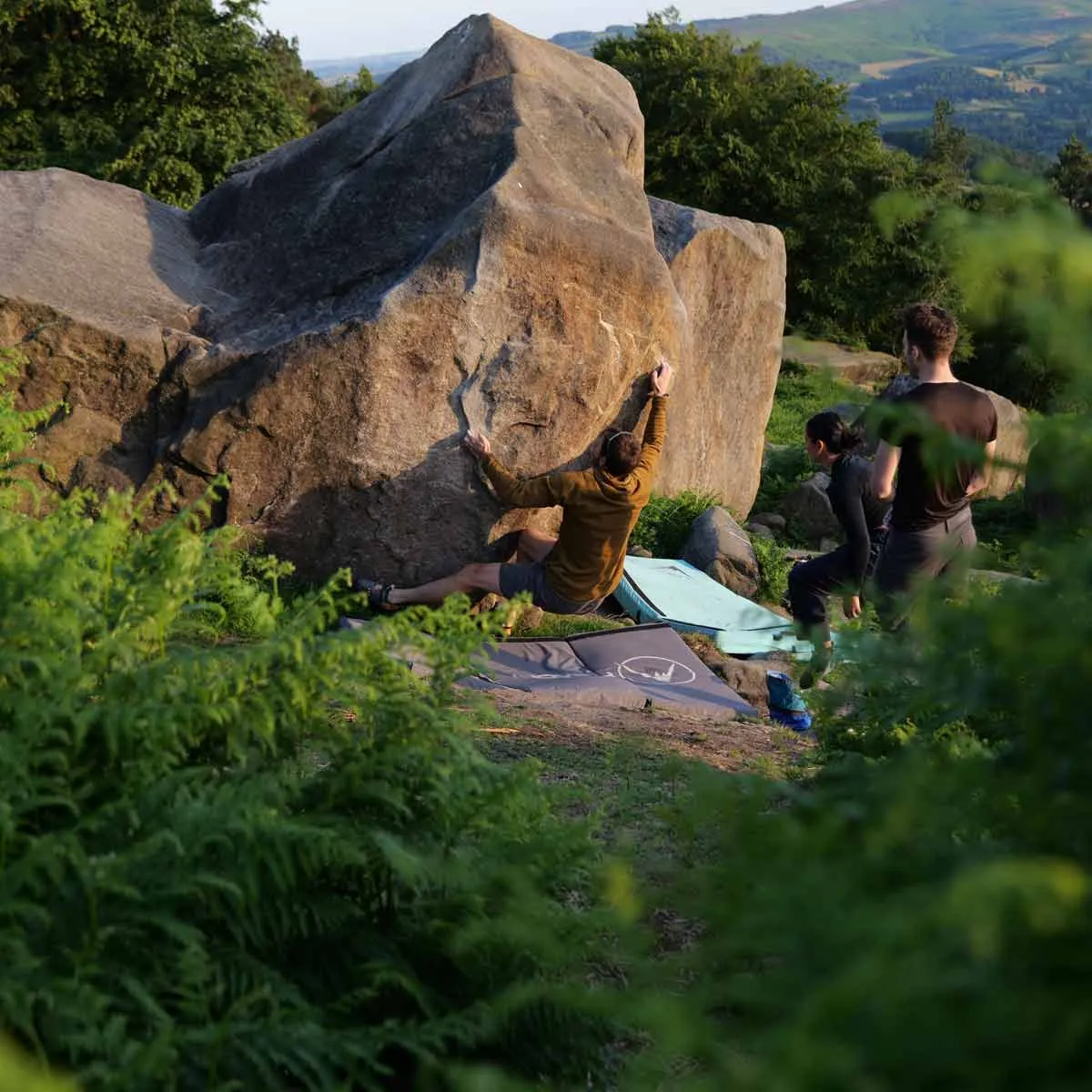 Introduction to Outdoor Bouldering (1 Day)