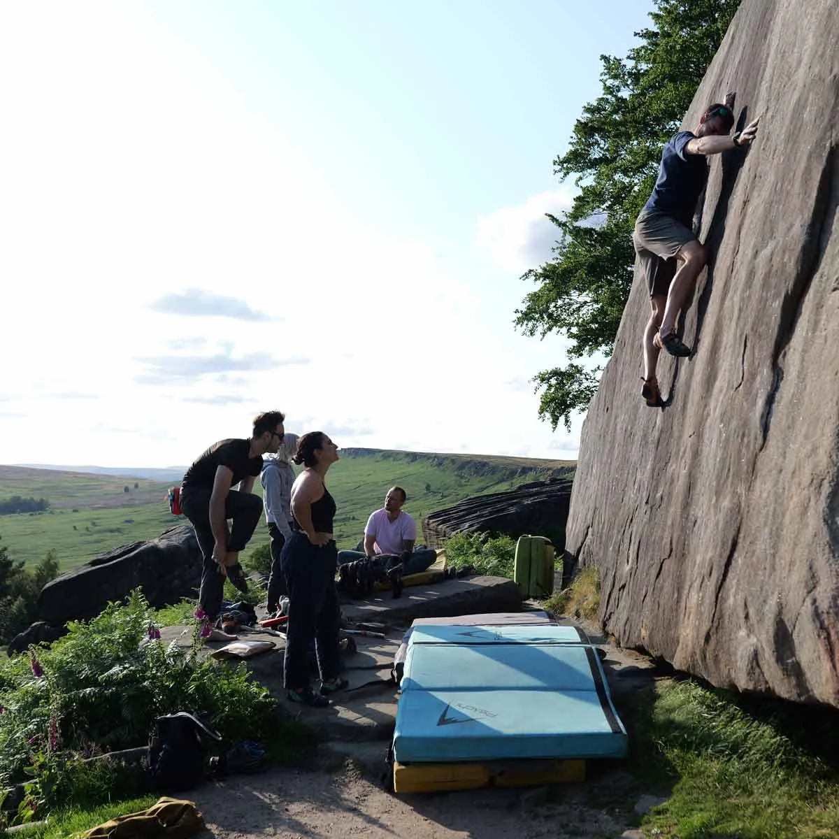 Introduction to Outdoor Bouldering (1 Day)