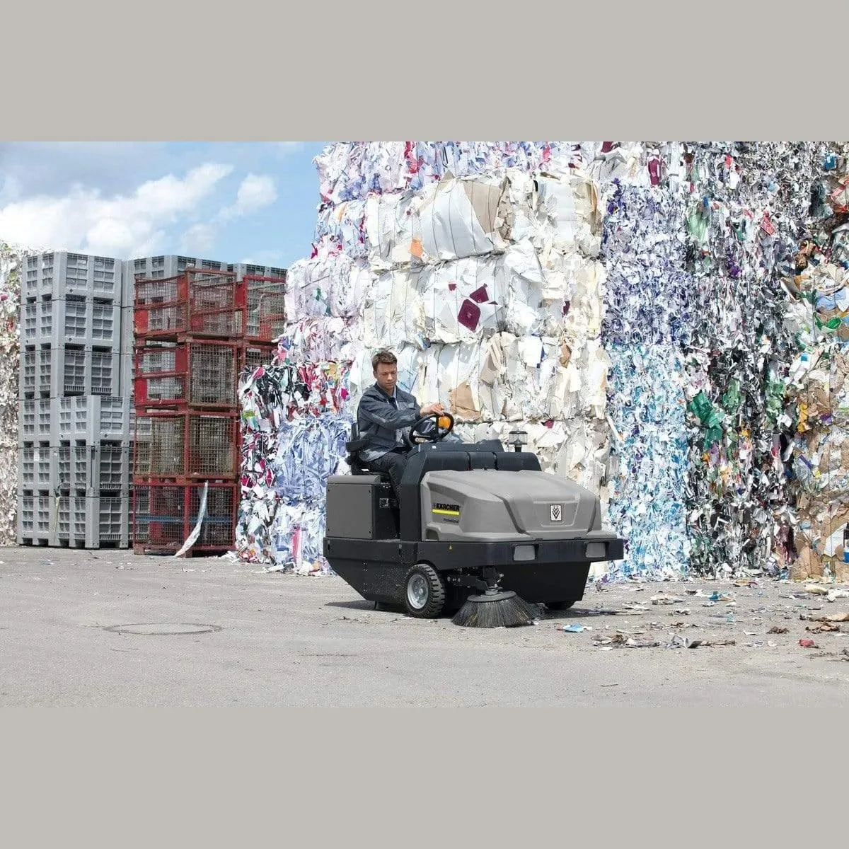 Karcher Industrial Ride-on Vacuum Sweeper - KM 130/300 R D