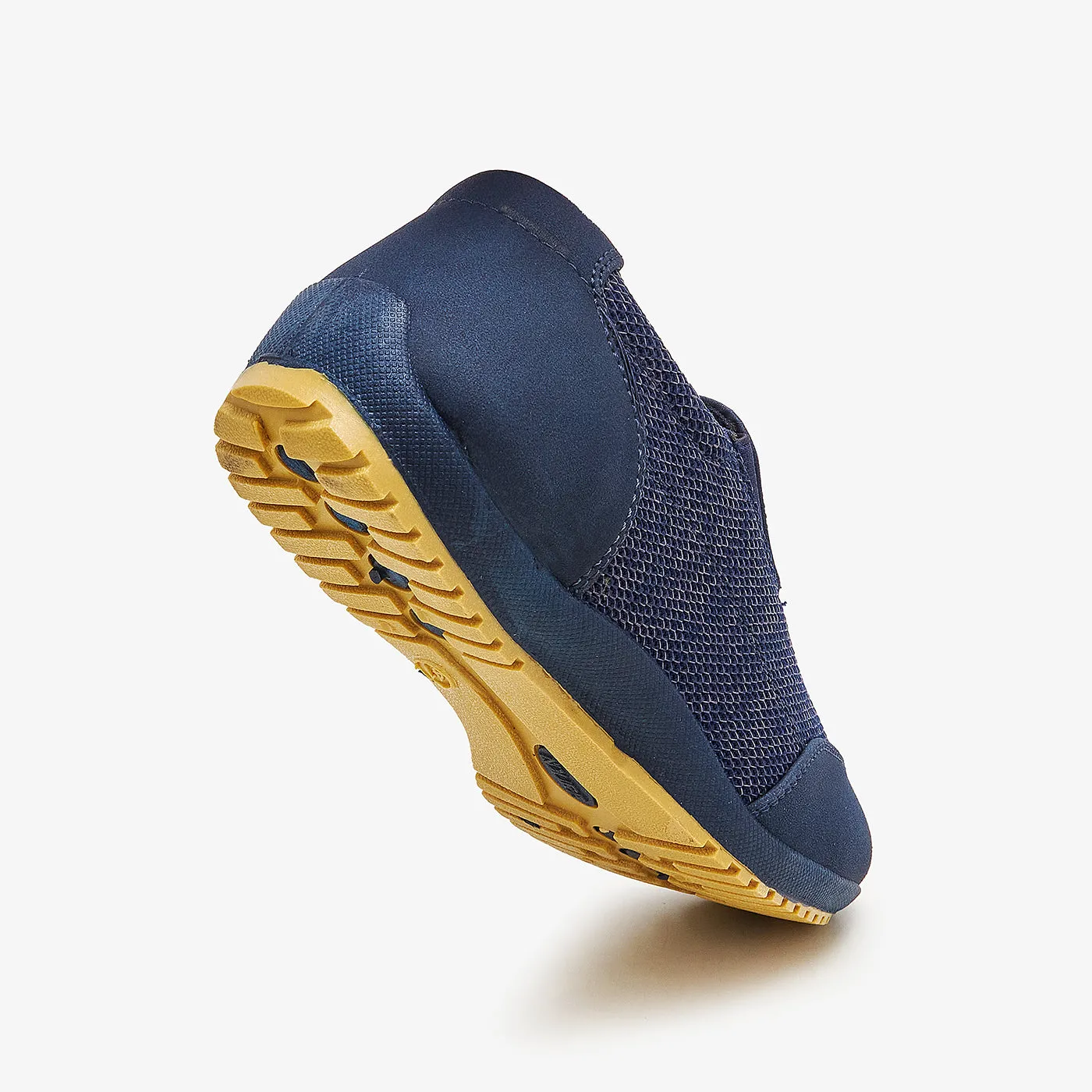 Men's Padded Athletic Shoes