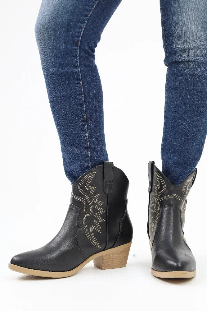 Must-Have Sweetheart Cowgirl Bootie -Blue