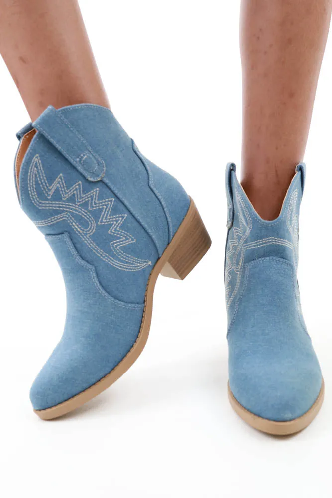 Must-Have Sweetheart Cowgirl Bootie -Blue