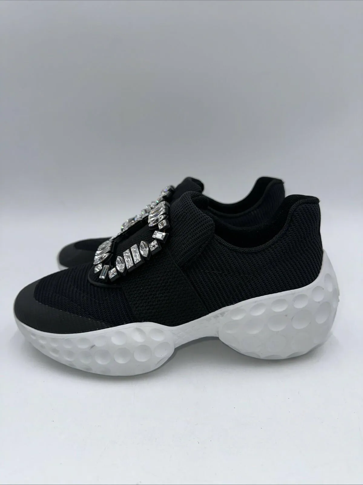 ROGER VIVIER Viv Run Moonlight Strass Buckle Technical Fabric Sneaker Size 35.5 - Very Good
