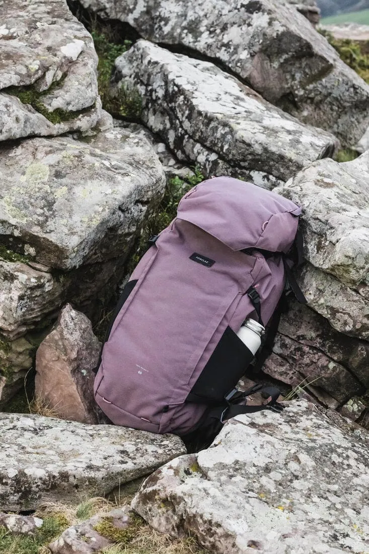 Sac à dos de voyage et trekking ouverture valise 60   6 L Femme - Travel 900