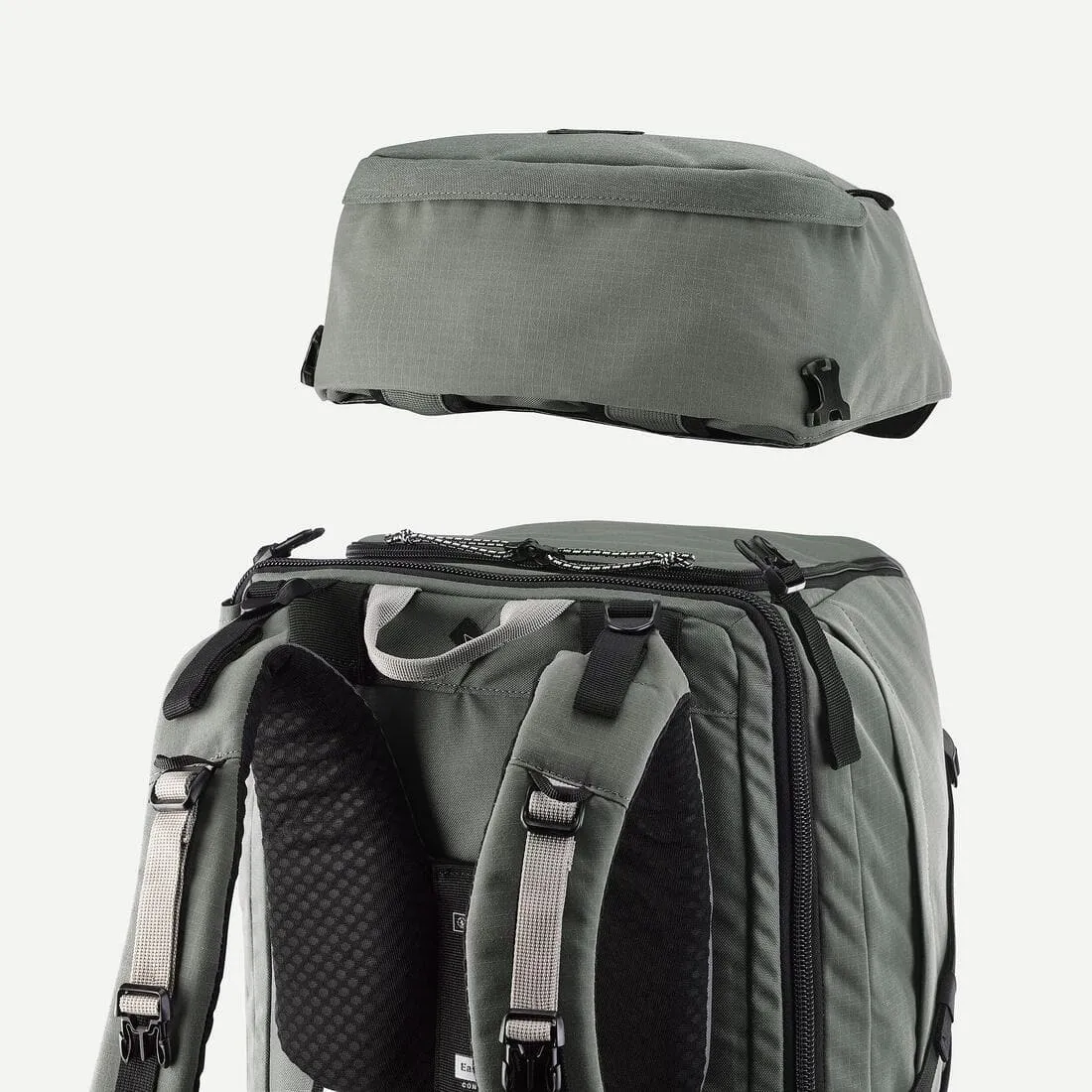 Sac à dos de voyage et trekking ouverture valise 70   6 l homme - travel 900