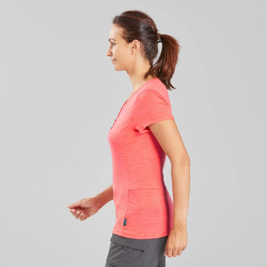 T-shirt de trek voyage - manches courtes - laine mérinos TRAVEL 500 corail Femme