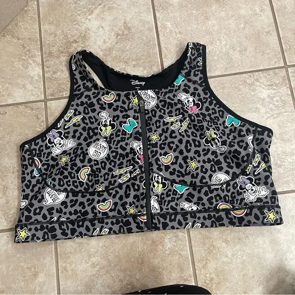 Torrid Sports Bra Disney Minnie Mouse Gray Leopard Work Out Athletic Size 5 EUC