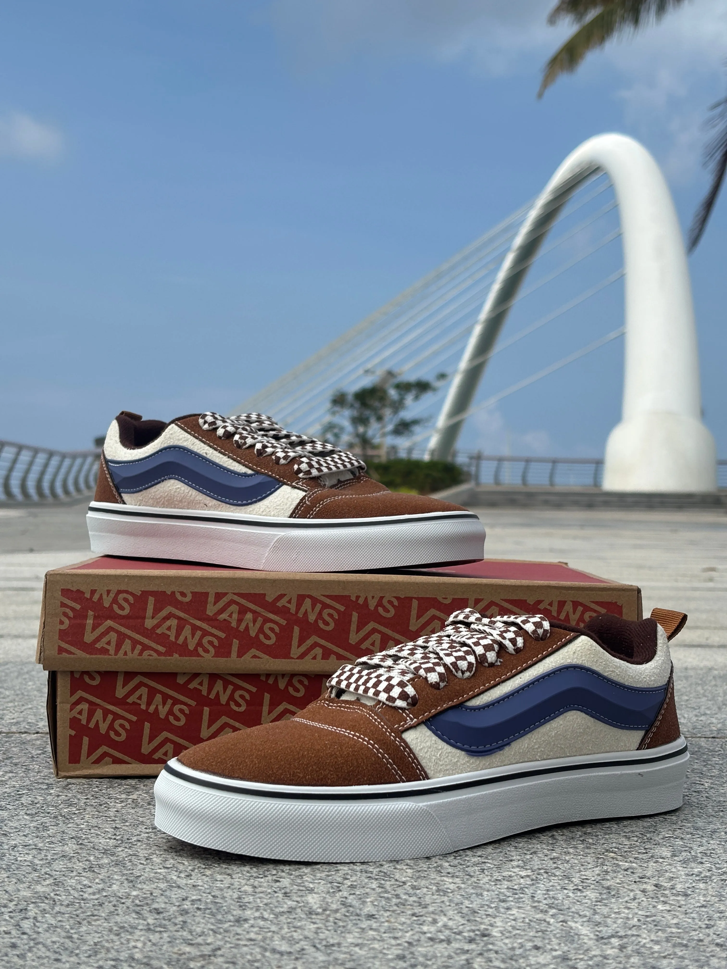 VANS OLD SKOOL BROWN SUEDE