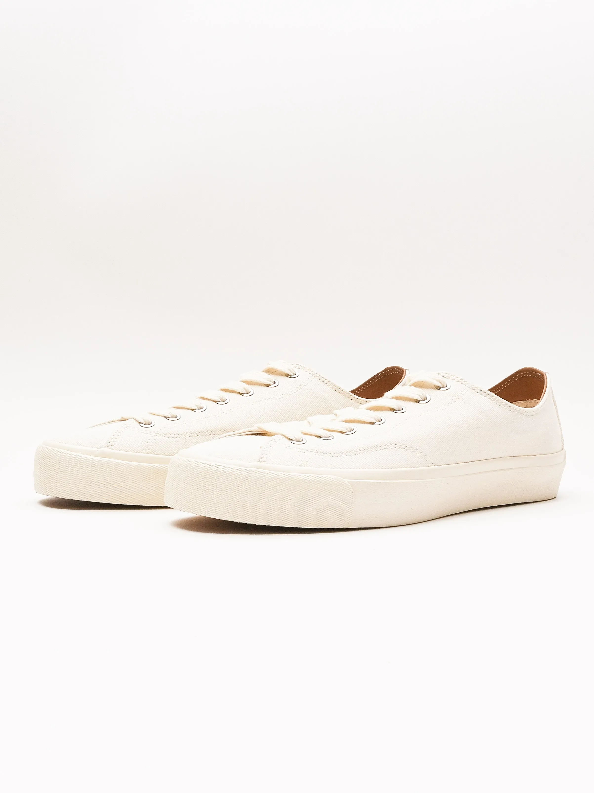 White/White VM003 LO Canvas